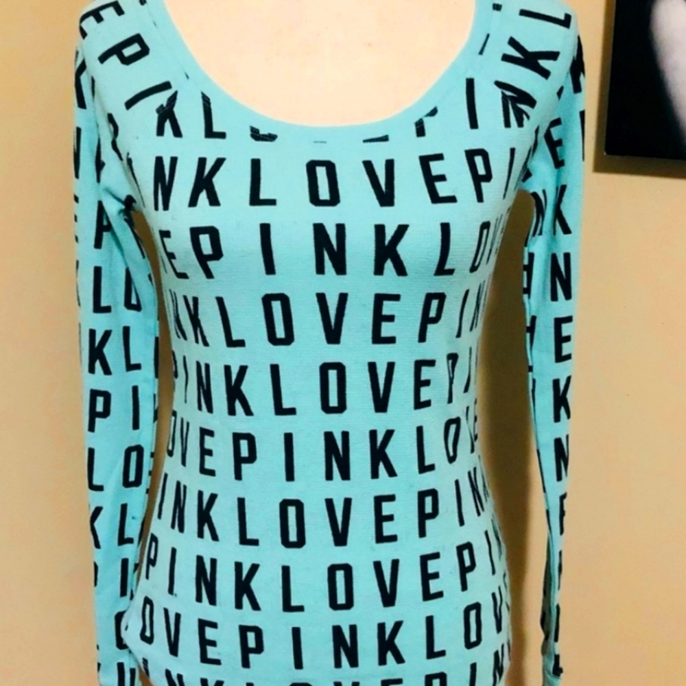 VS PINK L/S Thermal Aqua Small fits XS great cond.